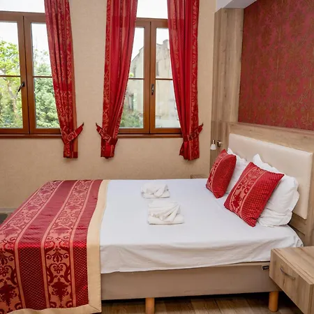Hotel Lucky